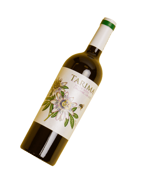 Tarima Hill Blanco is een blend van Chardonnay en Mersequera van de  wijngaarden van het Wijnhuis Bodegas Volver rond het dorpje Pinos in de  D.O. Alicante, Spanje - Wijnhuis Online
